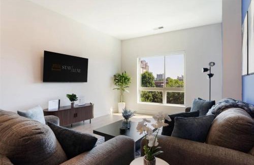 Second Ward Apartment | Cozy Carolina - Free Parking, Gym, Pool