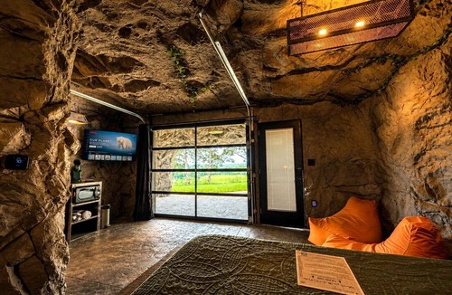 Lancaster Apartment | Cozy Cave - With a View