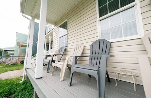 Richmond House | Cozy & Chic Getaway - In The Heart Of RVA 4BD 2.5BA Sleeps 9+