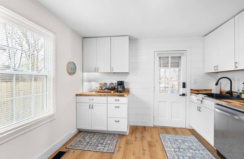 Lynchburg House | Cozy Cottage, 10 Min To Downtown, Near LU & UL