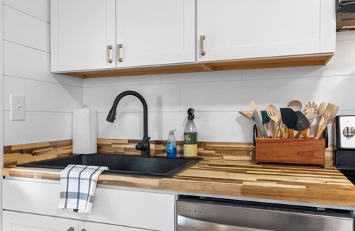 Lynchburg House | Cozy Cottage, 10 Min To Downtown, Near LU & UL