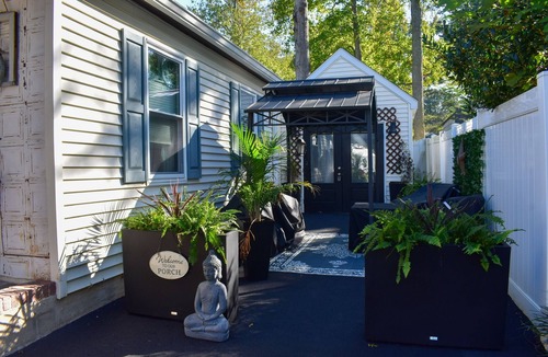 North Beach House | Cozy Cottage By The Beach-Pet Friendly