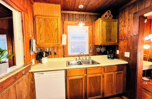 Nags Head Cottage | Cozy Cute Historic - Seaspray Cottage #3