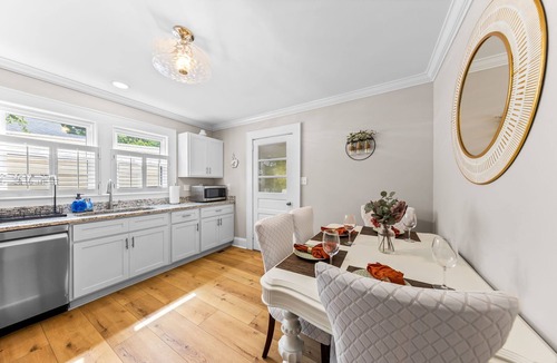 Lexington House | Cozy Getaway in Lexington wHtub on VRBO