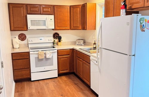 Glen Rock House | Cozy Glen Rock Cabin - Fully Stocked Coffee Bar!