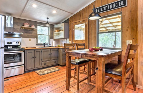 Frisco Cottage | Cozy Hatteras Island Abode ~ 1 Mi to Frisco Beach!