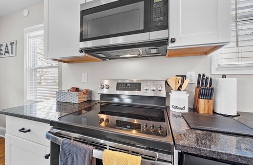 Greensboro House | Cozy house in Fisher park