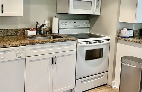 West Beach Village Villa | Cozy Kiawah Seascape Villa just steps to beach and world-class golf!