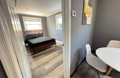 Anacostia Apartment | Cozy Modern 2-Bedrooms Apartment DC