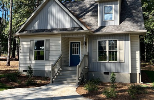 Seneca House | Cozy New Home in Clemson/Seneca - 10 minutes to University