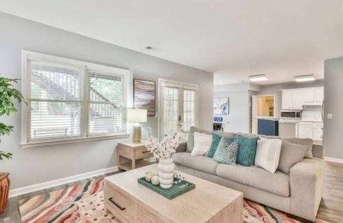 Snellville House | Cozy Retreat off Webb Gin House Rd, Snellville
