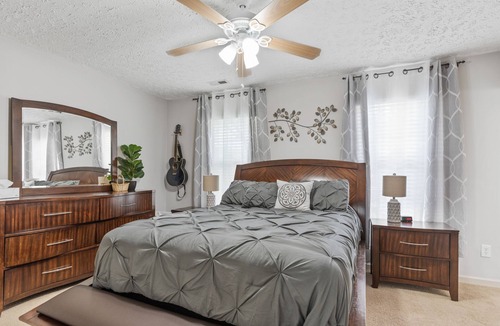 Northeast Raleigh House | Cozy Retreat with Pool - Your Home Away from Home