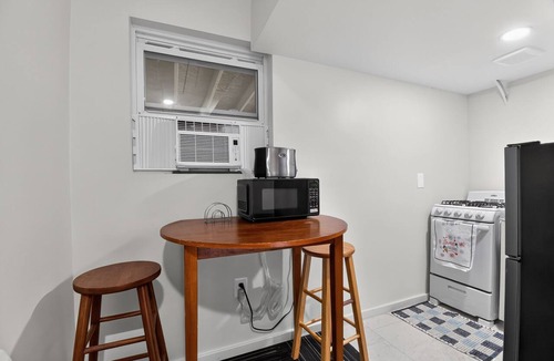 Wheaton House | Cozy Silver Spring ADU Close to Metro & DC