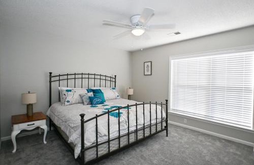 Lexington House | Cozy Townhouse in Lexington