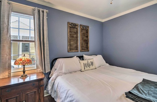 New Bern House | 'Craftsman Cottage' < 2 Mi to Dtwn New Bern!