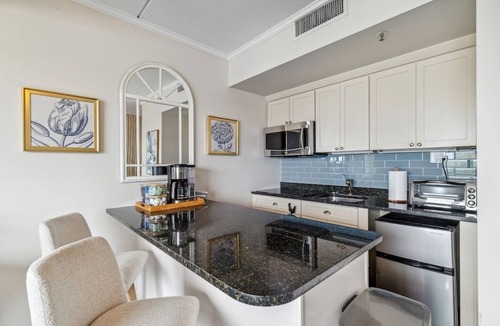 Downtown Wilmington Apartment | Crane's Landing - Riverfront