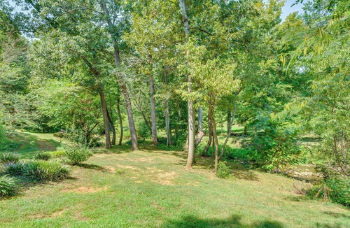 Hickory House | Creekside Hickory Townhome w/ Balcony & Water View