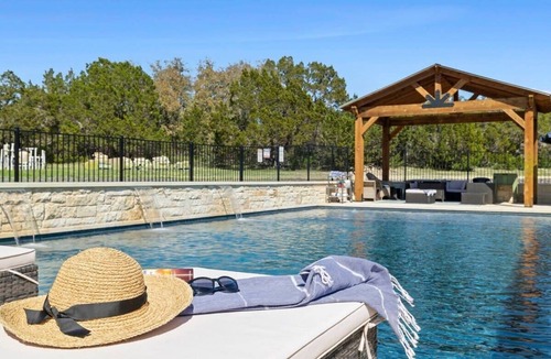 Dripping Springs House | Cricket Hill Ranch | Private Barndominium