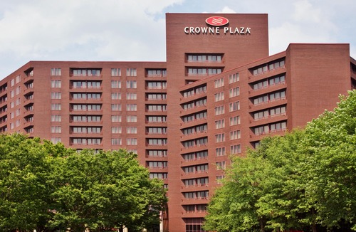 Dunwoody Hotel | Crowne Plaza Hotel Atlanta Perimeter at Ravinia, an Ihg Hotel