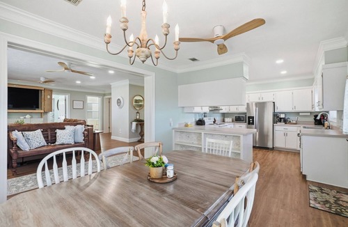 Thomas Drive House | Crystal Lake Oasis:White-Sand Beach | Kayaks | Fire Pit