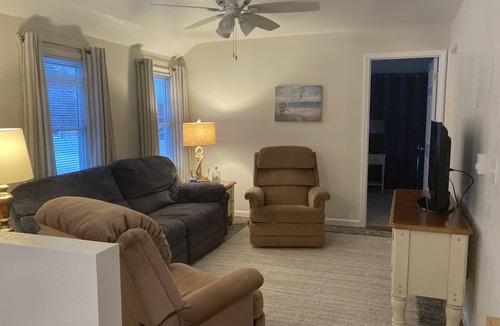 Beulah Apartment | Crystal View Treetops