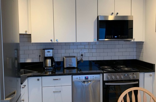 Rehoboth by the Sea Condo | Cute 2nd floor Condo just steps to the Beach