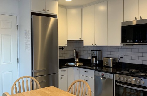 Rehoboth by the Sea Condo | Cute 2nd floor Condo just steps to the Beach