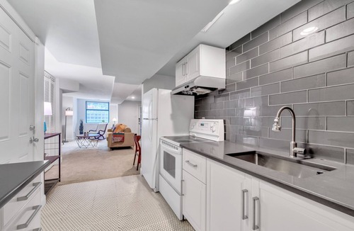 Columbia Heights House | Cute and Charming 1BR in Fantastic Location by RedAwning