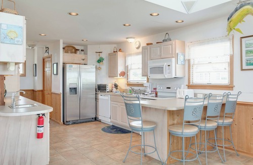 Ocracoke Villa | CV9A: Net House A - Waterfront 1BR villa with sun deck!