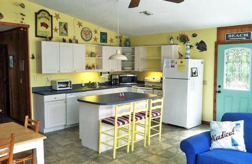 Sea Acres House | D110- The Wright Duck