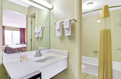 Benson Hotel | Days Inn by Wyndham Benson