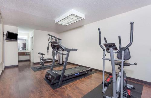 Royston Hotel | Days Inn by Wyndham Royston