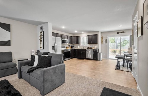 Sandston House | Defense Ave, 318 Defense Avenue
