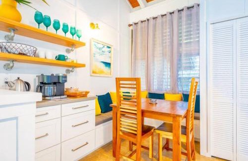 Princeville Apartment | Delightful views of Pool & Mountains