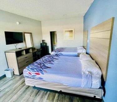 Cleburne Hotel | Delux Inn Cleburne