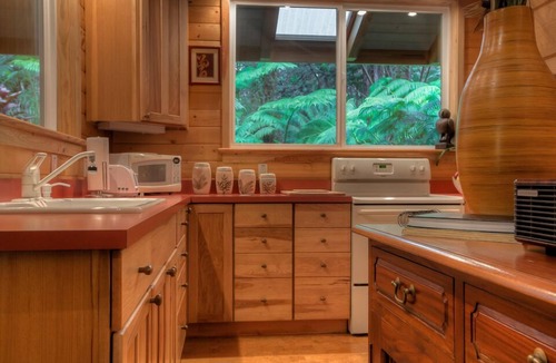 Volcano Cottage | Deluxe, Private Sanctuary at Hawaii Volcanoes National Park!