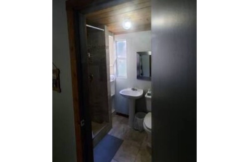 Laguna Park Apartment | Derekville #10 - Private Unit - Gated Pool