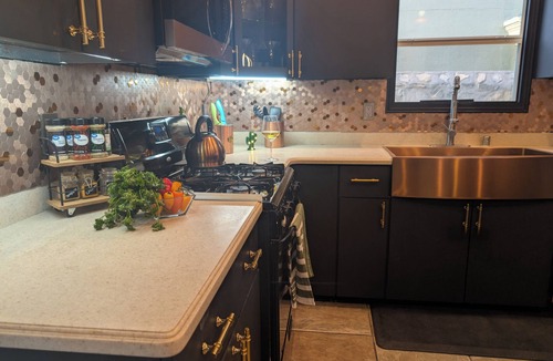 Biggs Field House | Desert Oasis, Spacious 4-bedroom house 2 king bed w/Heated Pool & Jacuzzi