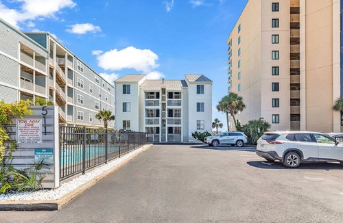 Ocean Drive Villa | Direct Oceanfront w/Private Balcony