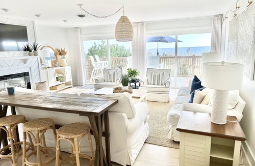 South Bethany House | DIRECT OCEANFRONT House, interior renovation 2022; VERY RARELY RENTED/occupied