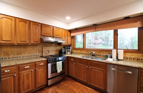 Lake Lure House | Dirty Dancing Lodge at Rumbling Bald