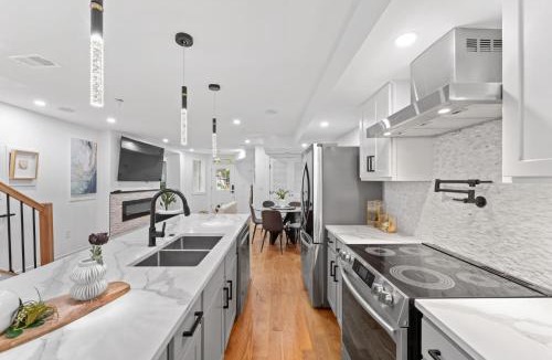 Columbia Heights Apartment | District Gojo A Modern Brick Loft