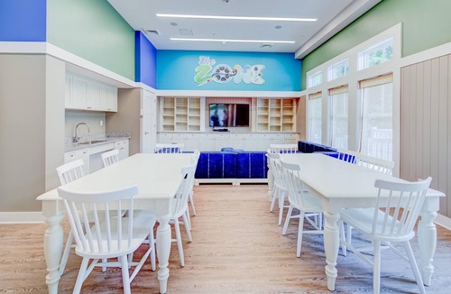Sea Scape Resort | Dlx Suite w/ Indoor Resort Waterpark & Largest Outdoor Pool in the Outer Banks