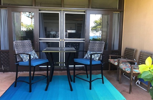 Maunaloa Apartment | Do you hear that? That is the ISLAND OF MOLOKAI Calling Your Name!