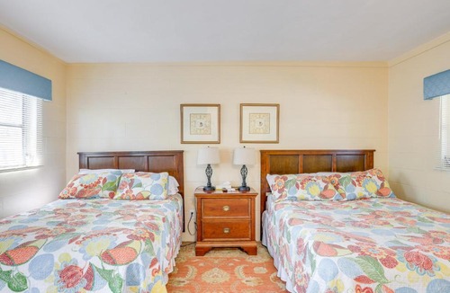 Chiefland Apartment | Dock & Fire Pit: Scenic Studio on Suwannee River!