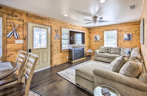 Lone Star House | Dock & Lake Access! Daingerfield Gem w/Tiny Home
