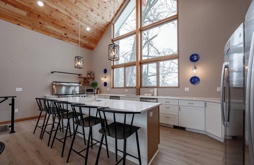 Waterfront Greens House | Dog Friendly Luxe Deep Creek Stay w/Indoor Pool