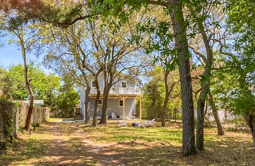 Atlantic Beach House | Dog-friendly home near the ocean with central AC, WiFi, & washer/dryer
