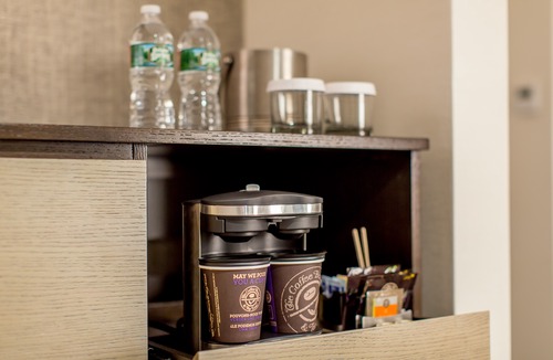 Hudson Exchange Hotel | DoubleTree by Hilton Hotel & Suites Jersey City