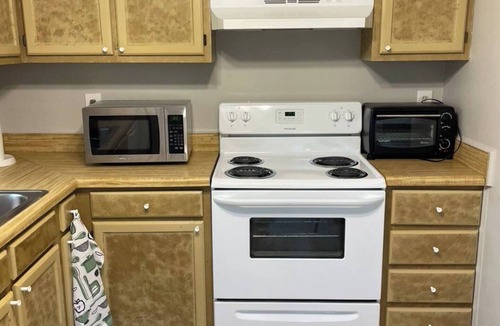 Golden Grove House | Down Home Comfort - Greenville, SC